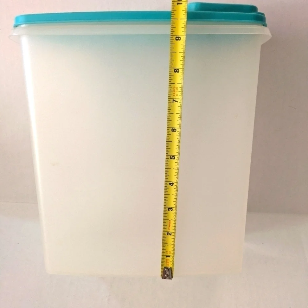 Tupperware Modular Mates Cereal Container vintage white with teal/ turquoise lid